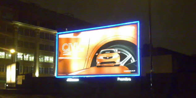 Merlyn Electronics completed the installation of 10 bespoke lighting displays on roadside billboards in London